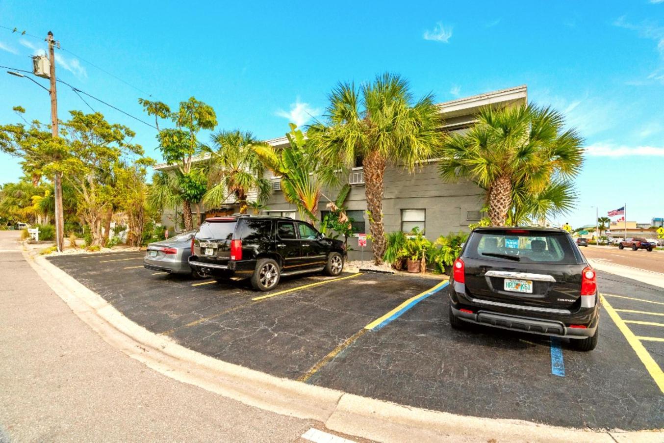 Boutique Beach Retreat St. Pete Beach Eksteriør bilde